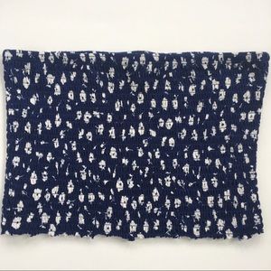 Blue floral crop top